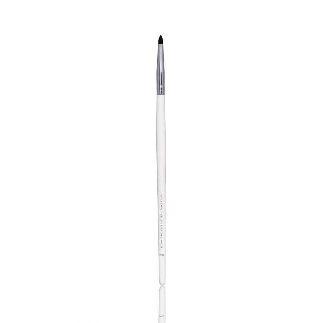 Lip Brush W06 (Bristle: Nylon)